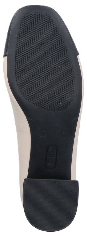 8/6/4/7/0/0/1/8647001