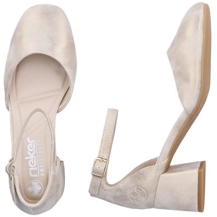 8/6/4/7/0/1/6/8647016